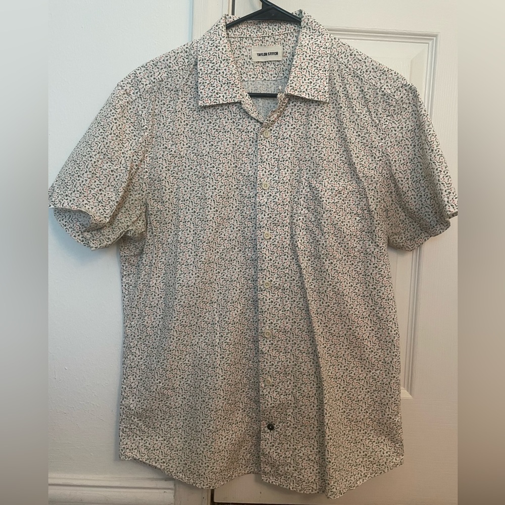 Taylor Stitch Hawthorne in California Poppy size medium 40